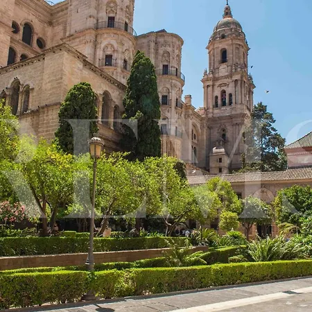 Superior In The Historic Center By Rems * Malaga